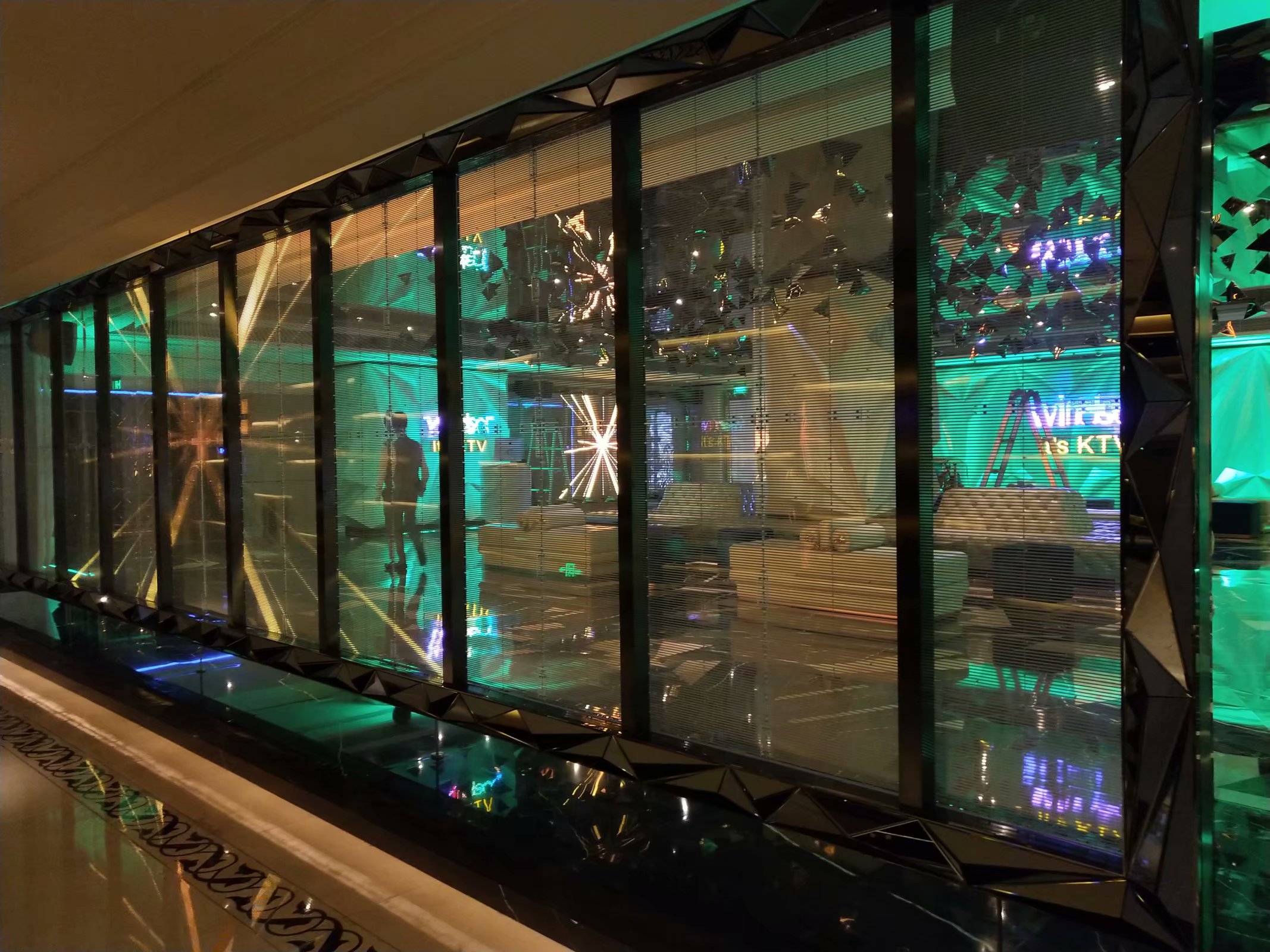 LED<a href=http://jz135.top/quancai/ target=_blank class=infotextkey>全彩顯示屏</a>